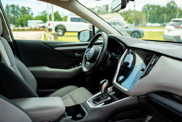 Used 2020 Subaru Outback Premium AWD/4WD image 23