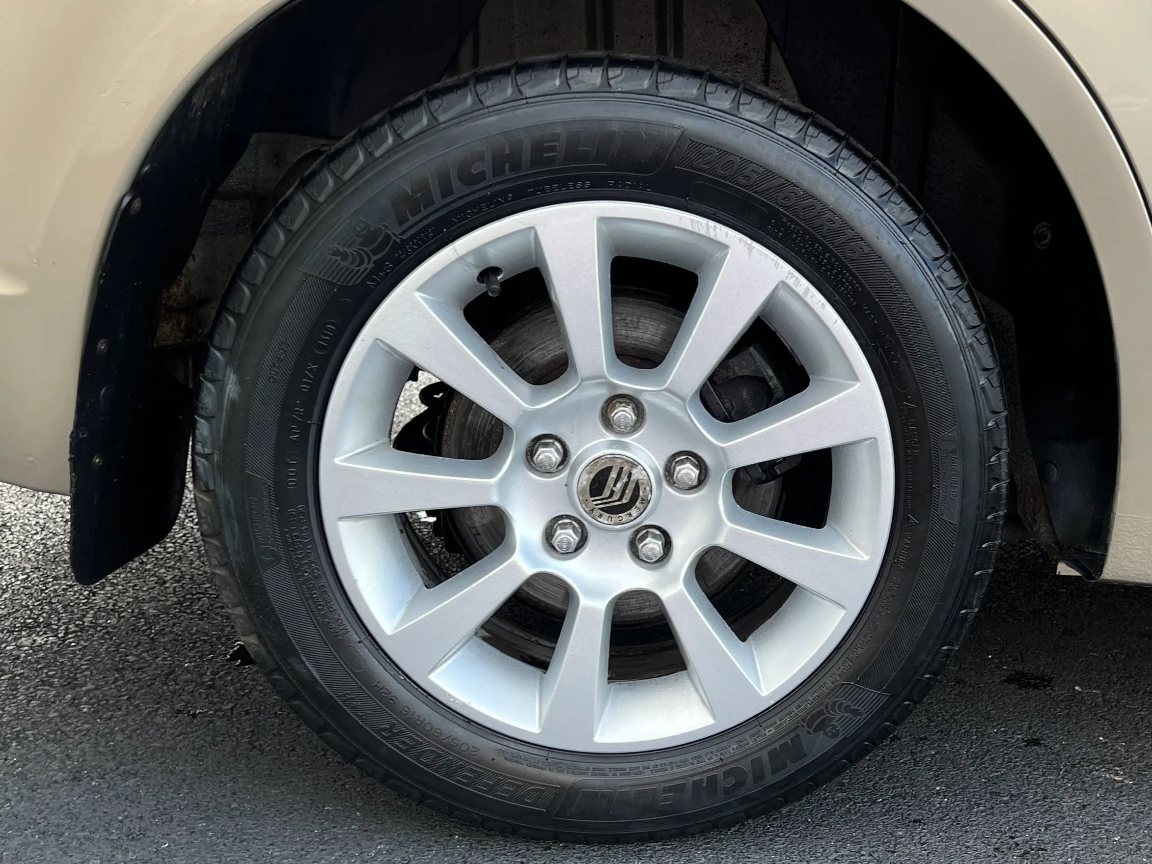 Used 2007 Mercury Milan image 12