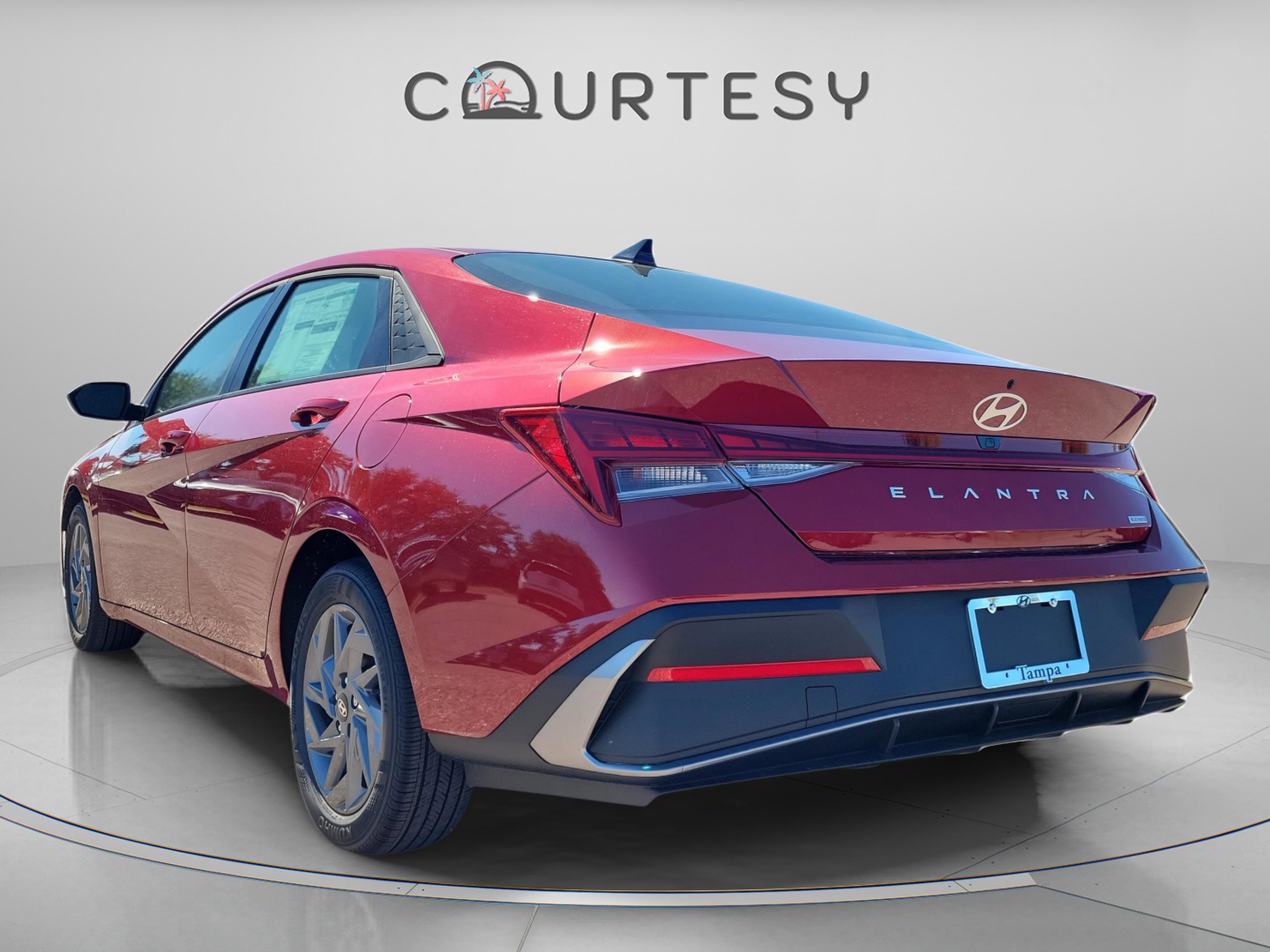 New 2026 Hyundai Elantra Blue image 3