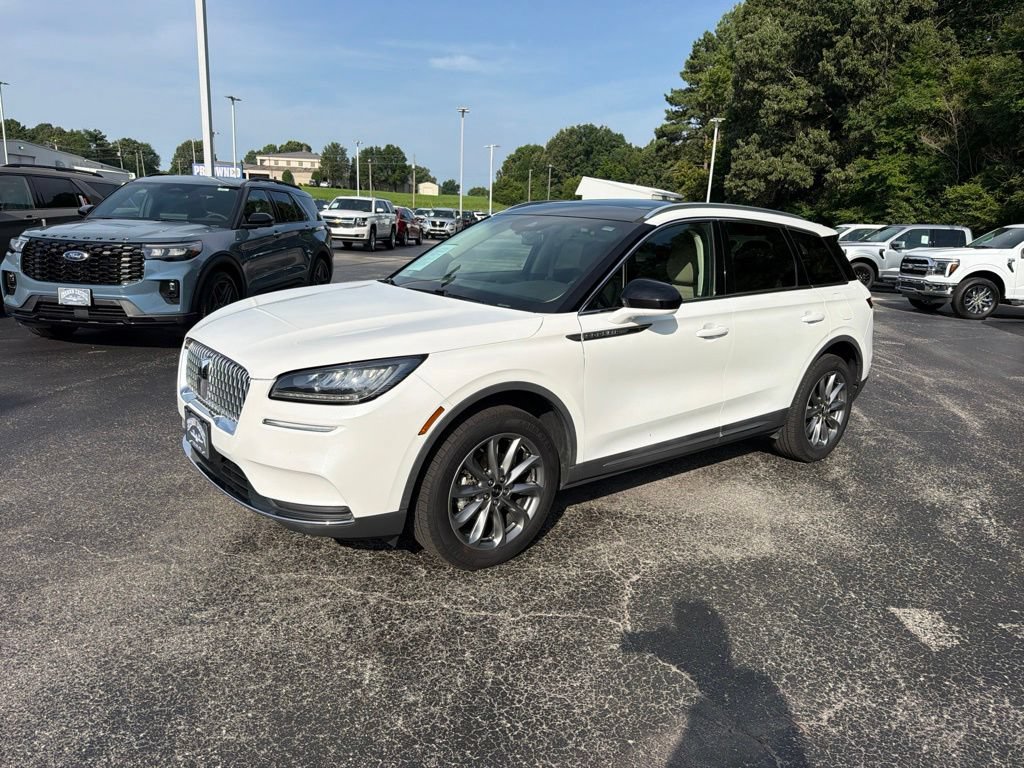 Used 2020 Lincoln Corsair FWD w/ Premium Package image 6