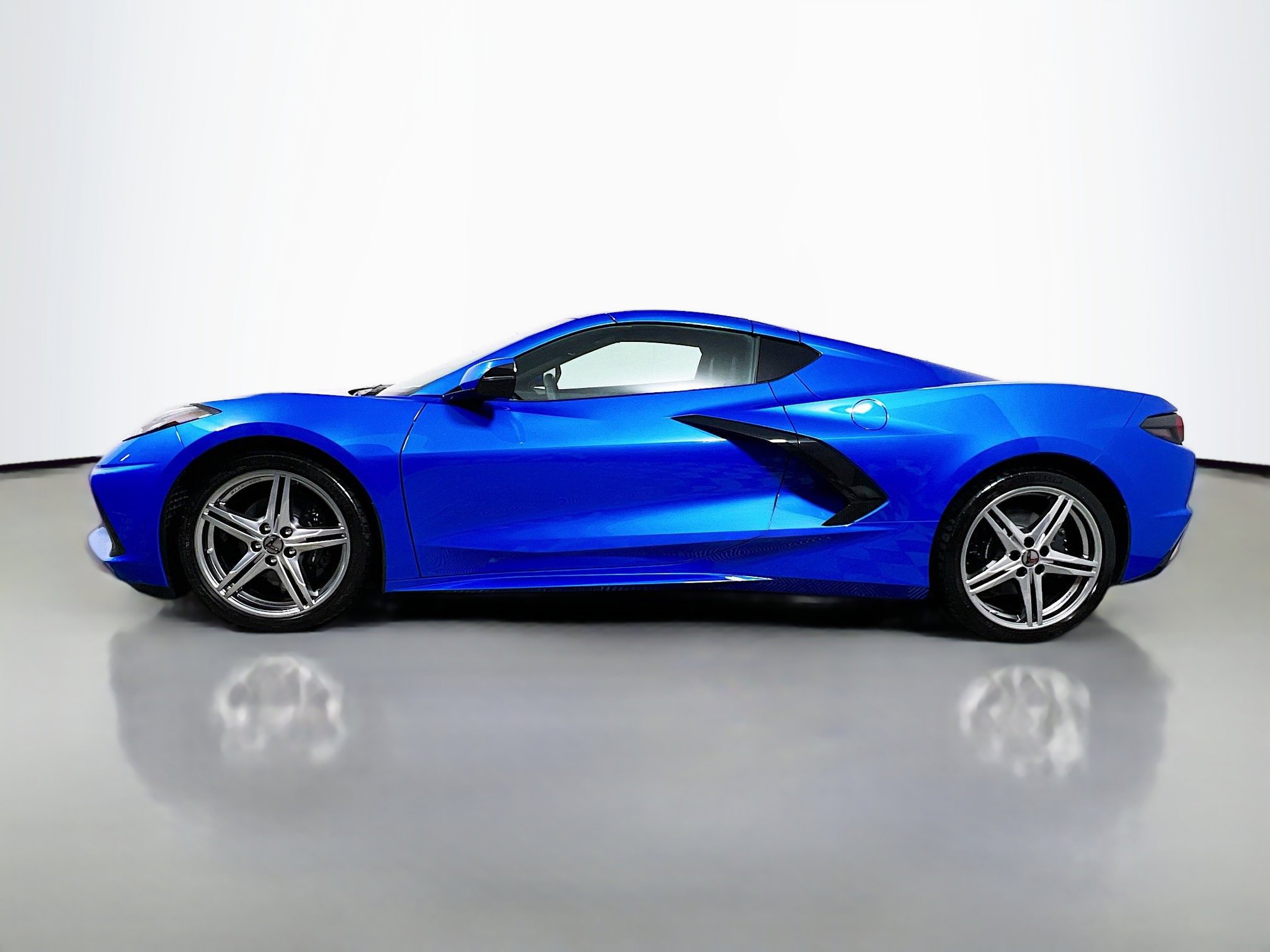 Used 2026 Chevrolet Corvette Stingray Coupe w/ 1LT image 9