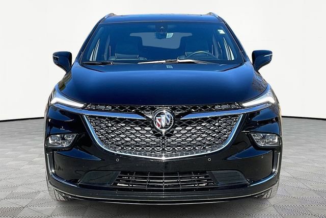 Used 2024 Buick Enclave Avenir w/ Avenir Technology Package video 2