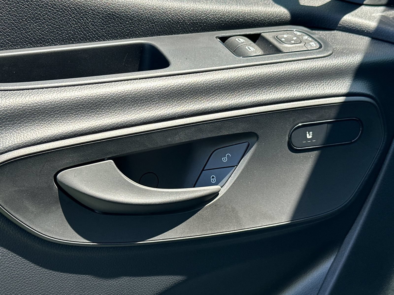 New 2025 Mercedes-Benz Sprinter 2500 image 11
