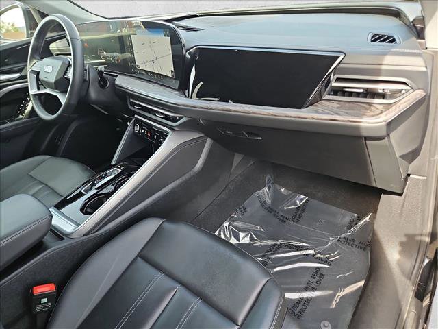 Certified 2025 Audi Q5 Premium w/ Convenience Package image 23