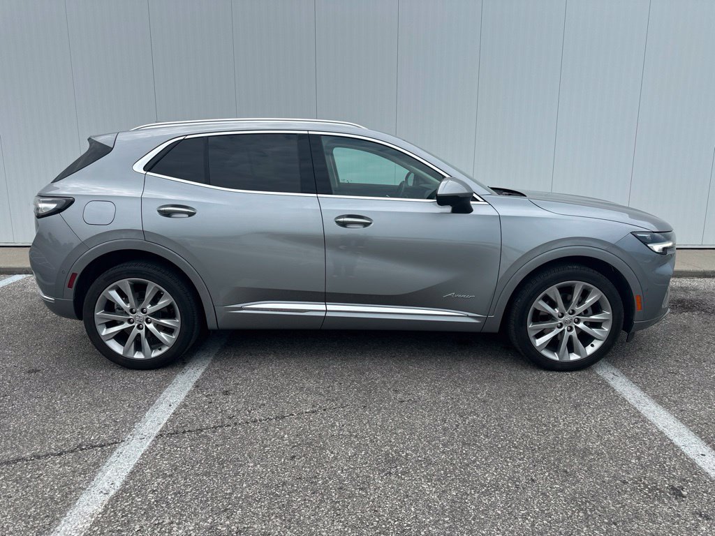 Used 2023 Buick Envision Avenir AWD/4WD image 9