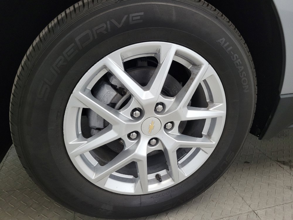 Used 2024 Chevrolet Equinox LT w/ Driver Convenience Package AWD/4WD image 31