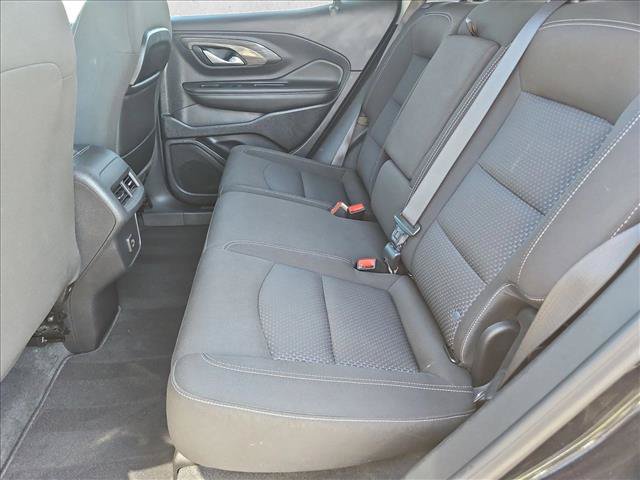 Used 2024 GMC Terrain SLE FWD image 18