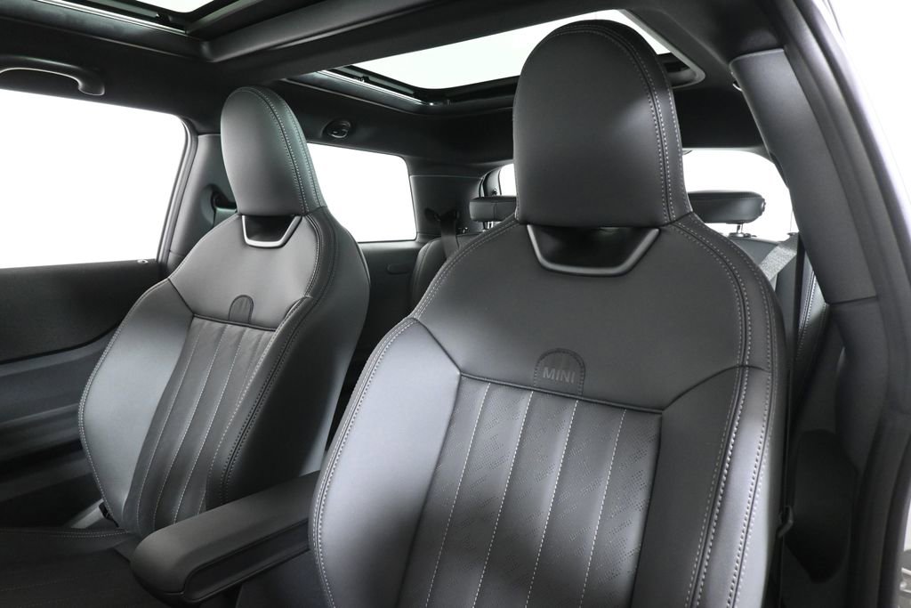 New 2026 MINI Cooper S image 16