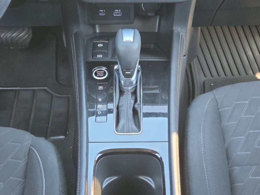 Used 2022 Nissan Kicks SV FWD image 24