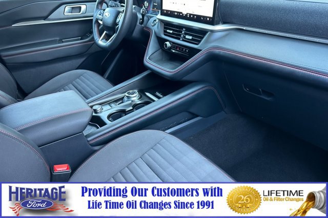 Used 2025 Ford Explorer ST-Line AWD/4WD image 17