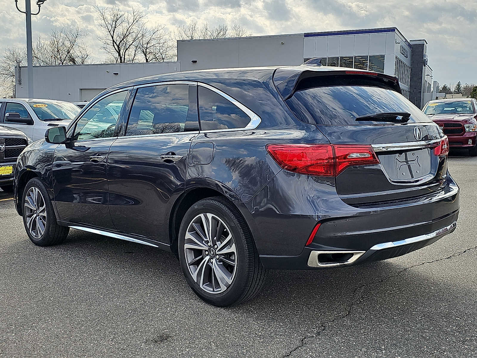 Used 2019 Acura MDX SH-AWD w/ Technology Package image 4
