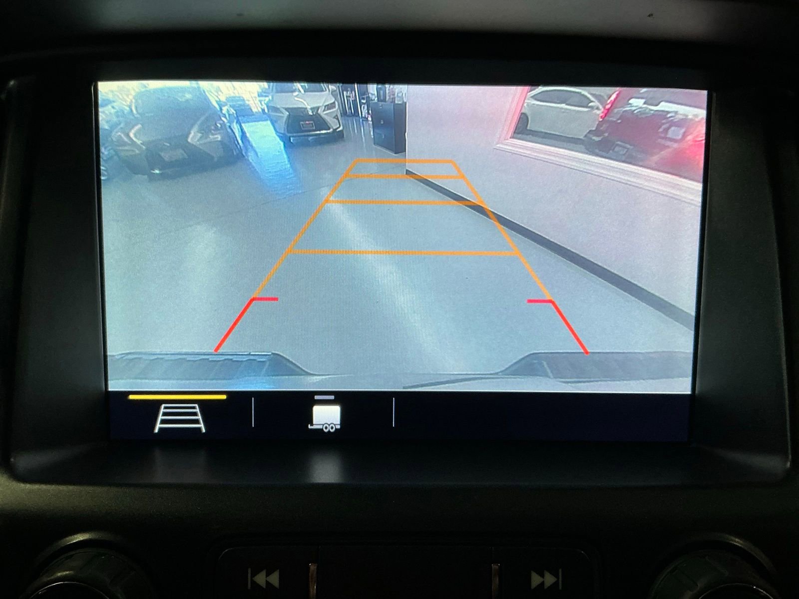 Used 2019 Chevrolet Colorado ZR2 image 26