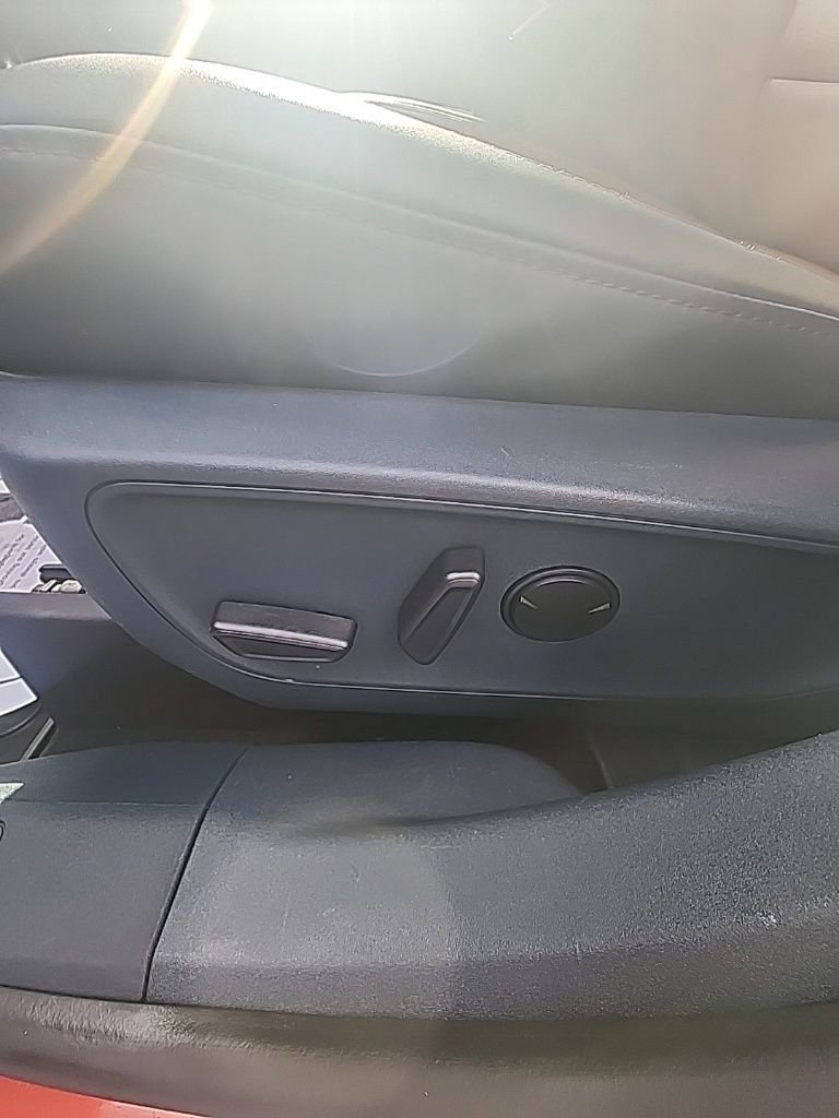 Used 2022 Ford Maverick Lariat w/ Lariat Luxury Package image 19