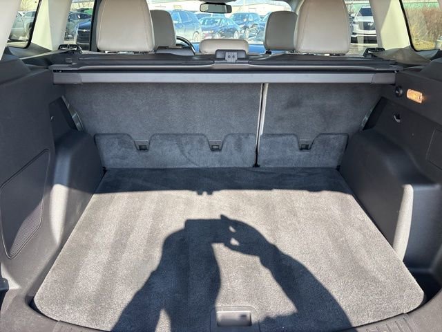 Used 2018 Ford Escape Titanium w/ Ford Safe & Smart Package image 36