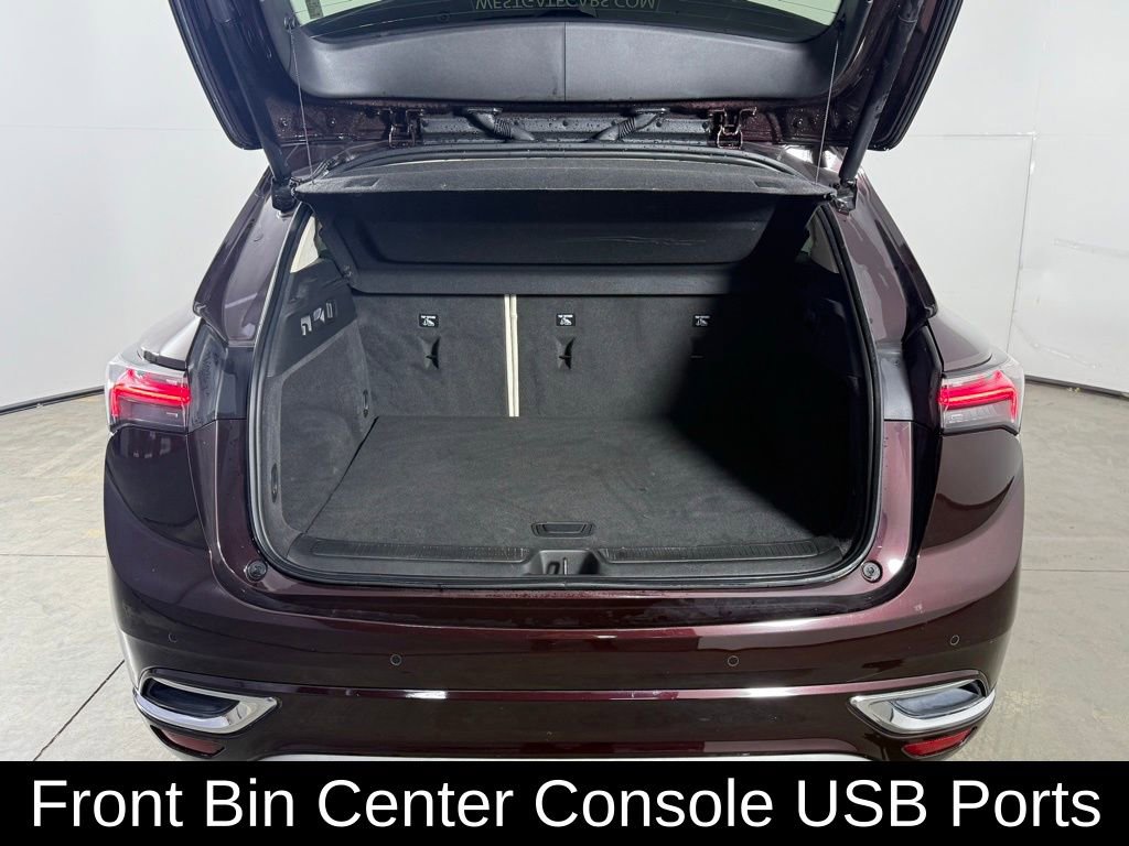 Used 2023 Buick Envision Avenir image 16