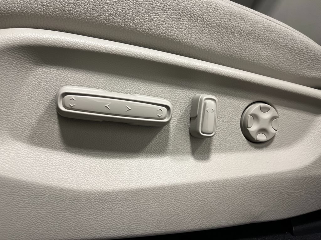 New 2027 Honda Odyssey EX-L image 13