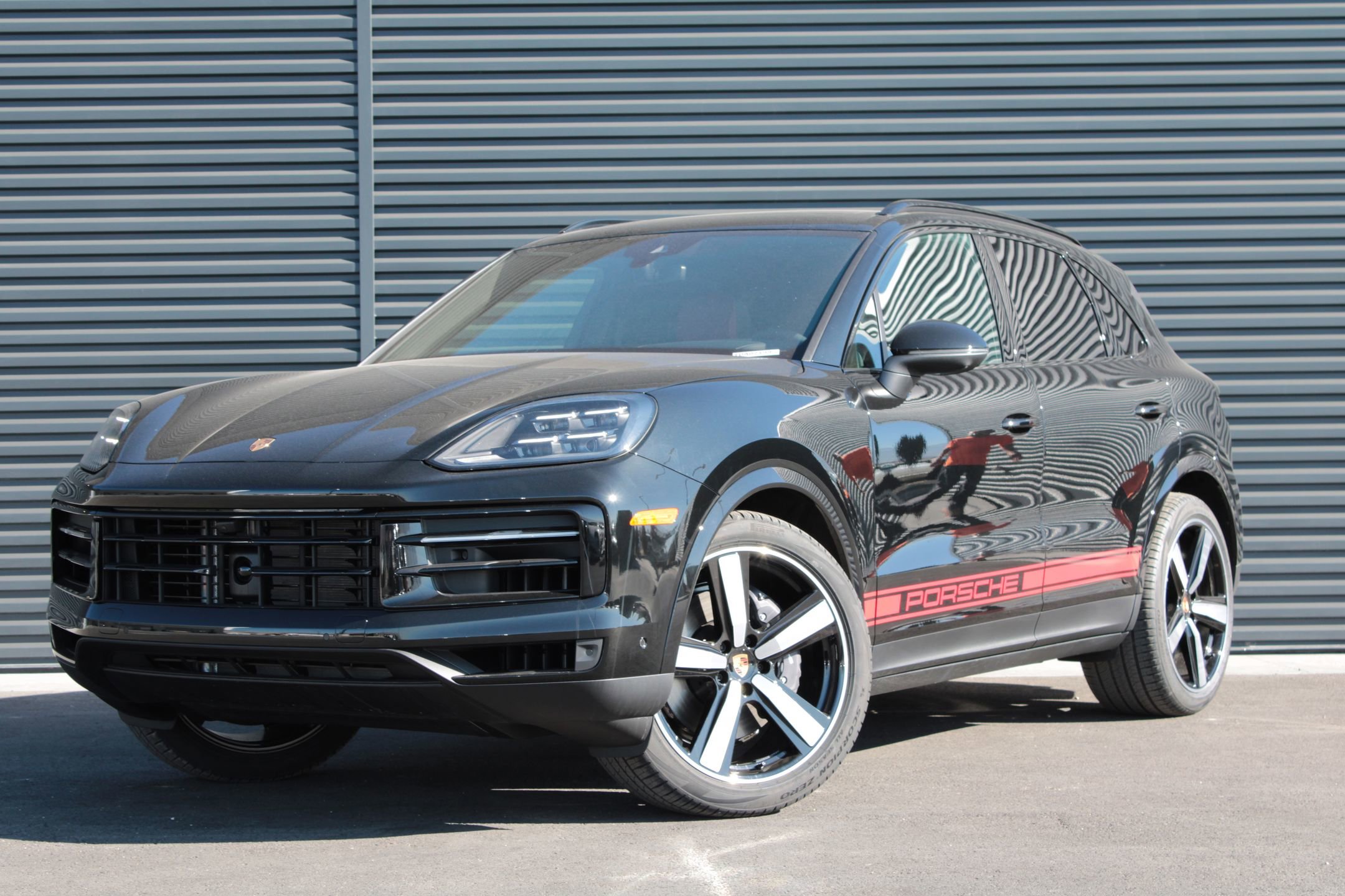 New 2026 Porsche Cayenne image 1