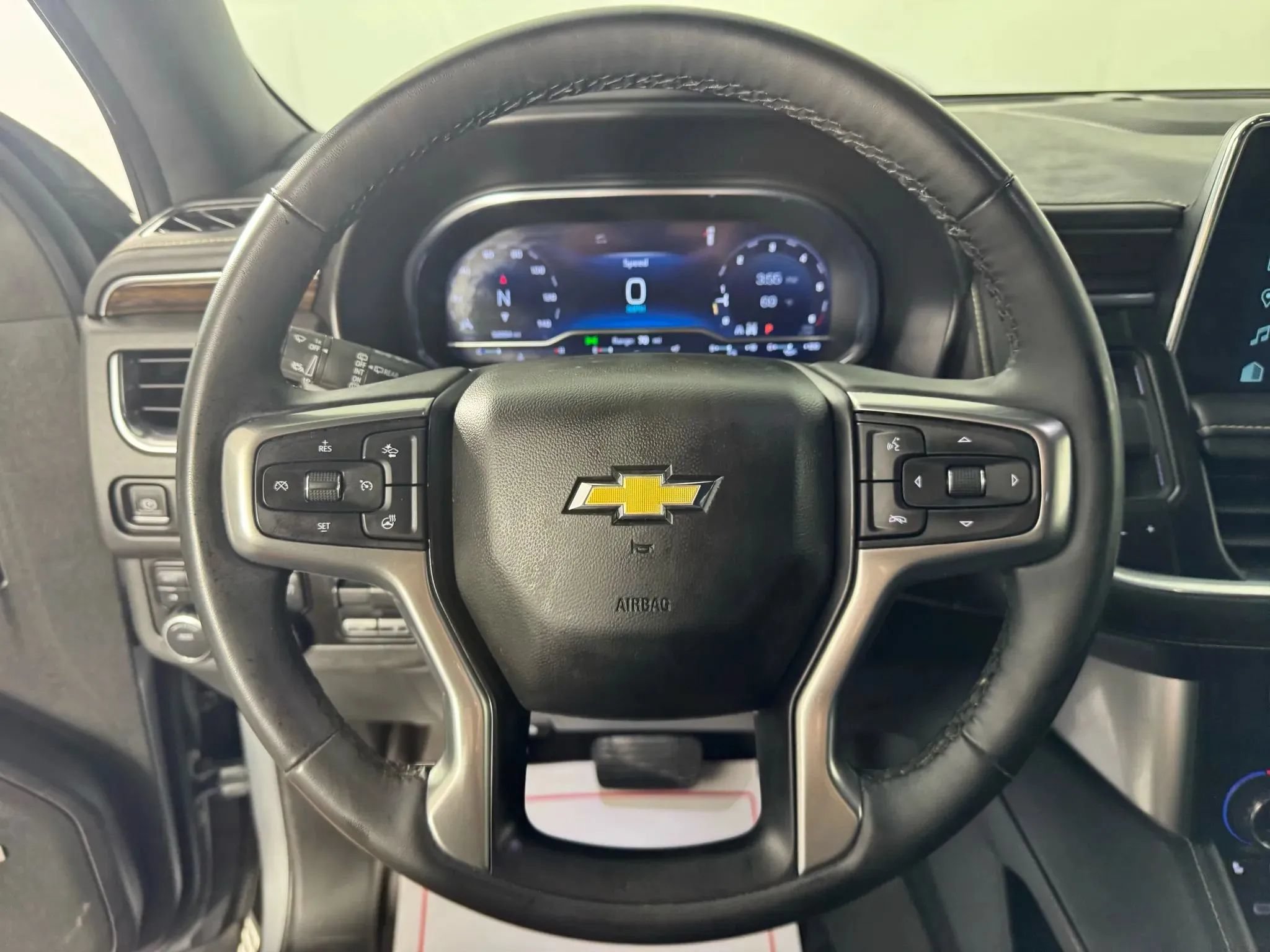 Used 2024 Chevrolet Suburban Premier AWD/4WD image 13