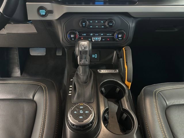 Used 2023 Ford Bronco Badlands image 10