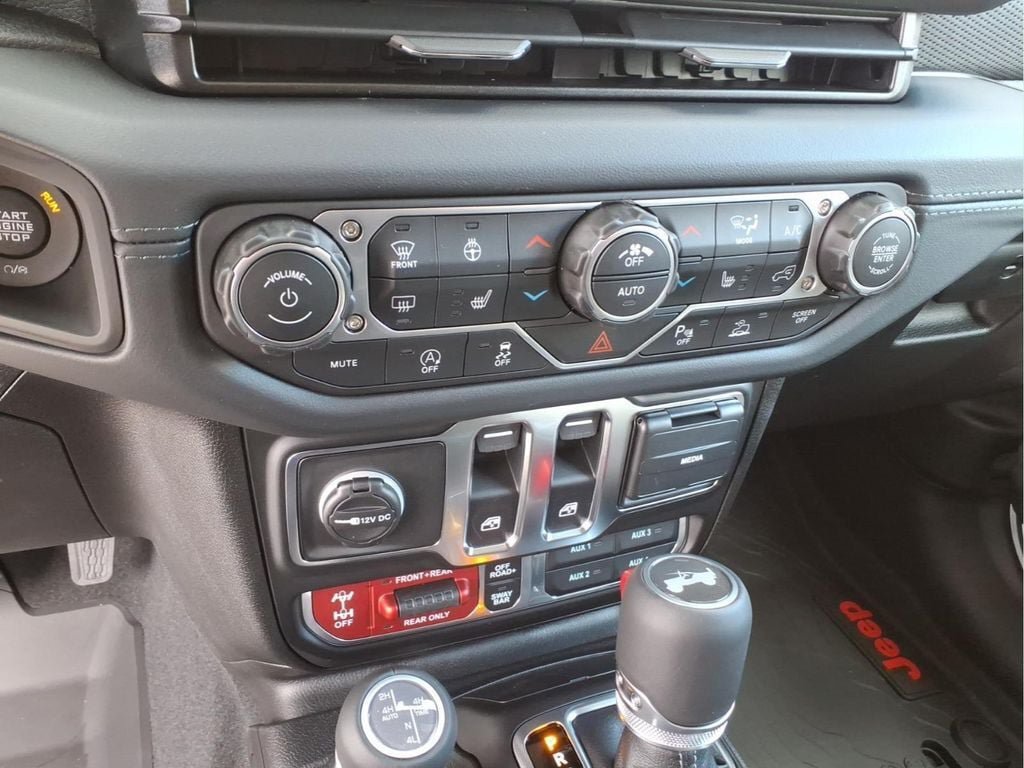 New 2026 Jeep Wrangler Rubicon AWD/4WD image 22