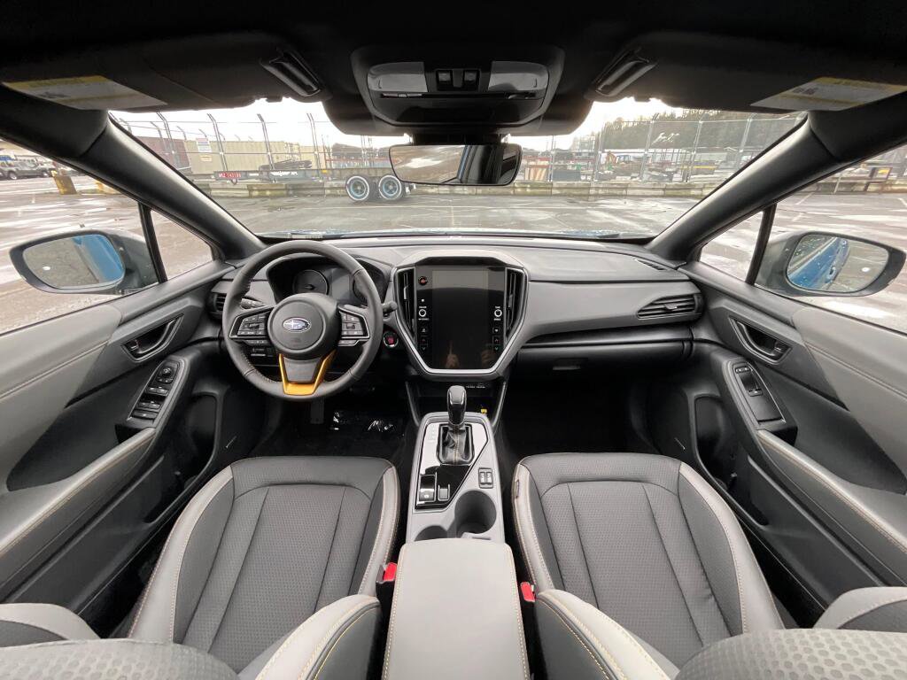 Used 2025 Subaru Crosstrek 2.5i Wilderness w/ Crosstrek Mirror Package image 17