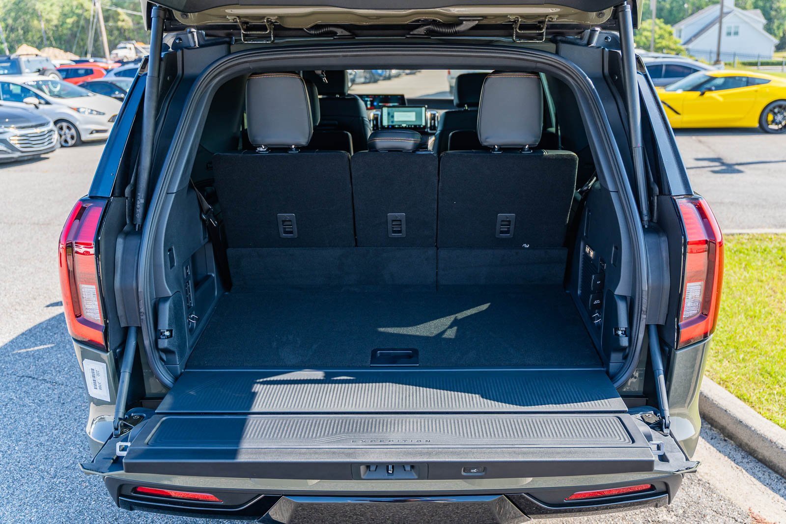 New 2025 Ford Expedition Tremor image 15