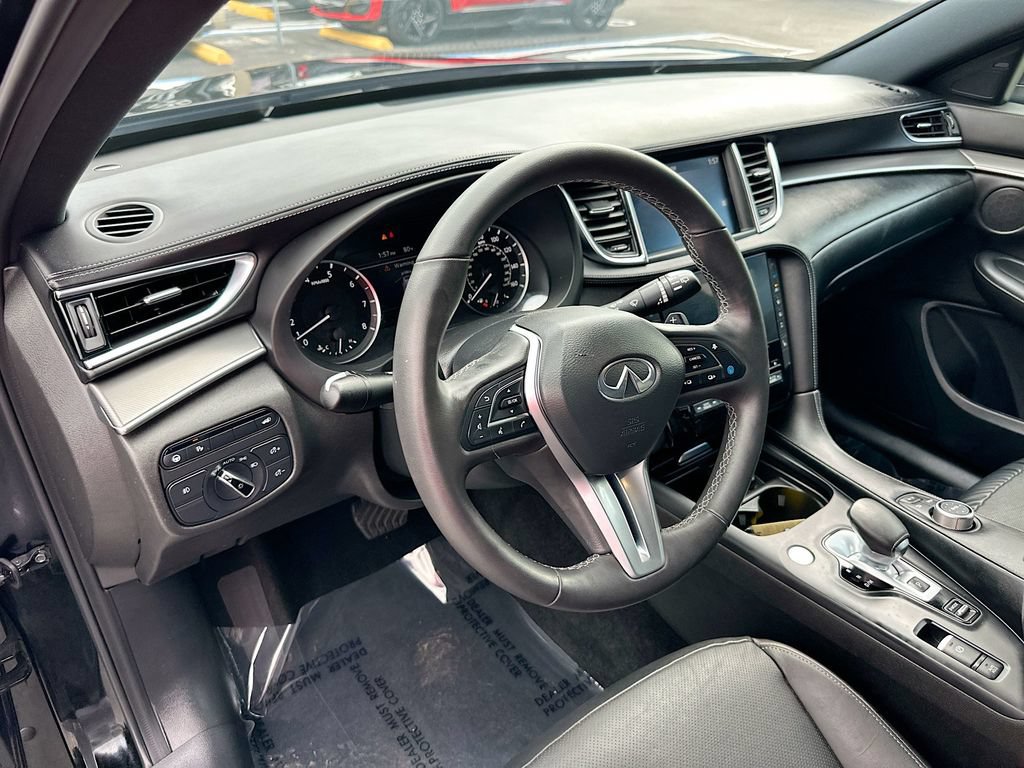 Used 2023 INFINITI QX55 Luxe w/ Cargo Package AWD/4WD image 9