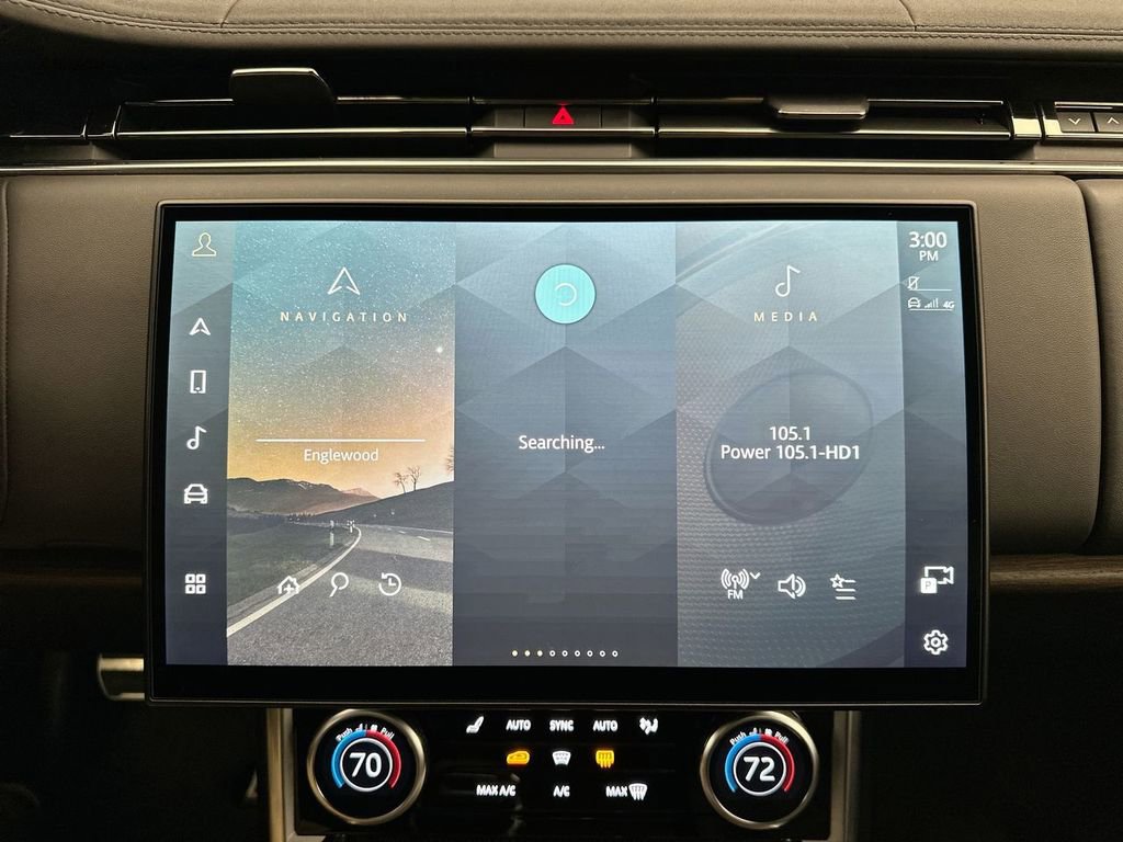 Certified 2023 Land Rover Range Rover SE image 26