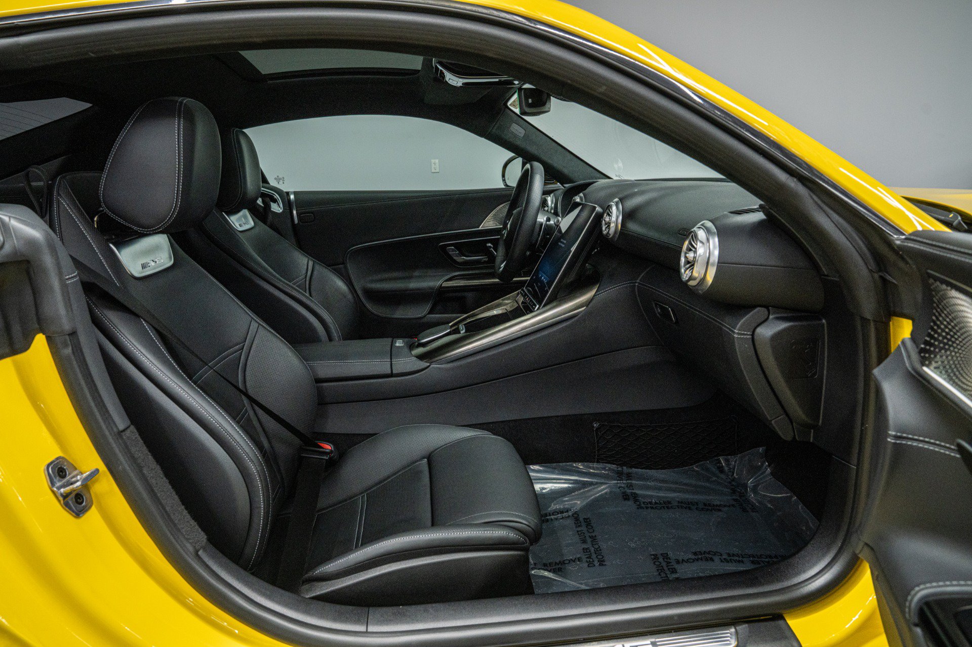 Used 2024 Mercedes-Benz AMG GT 63 image 34