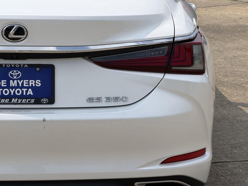Used 2024 Lexus ES 350 w/ Accessory Package (Z2) FWD image 9
