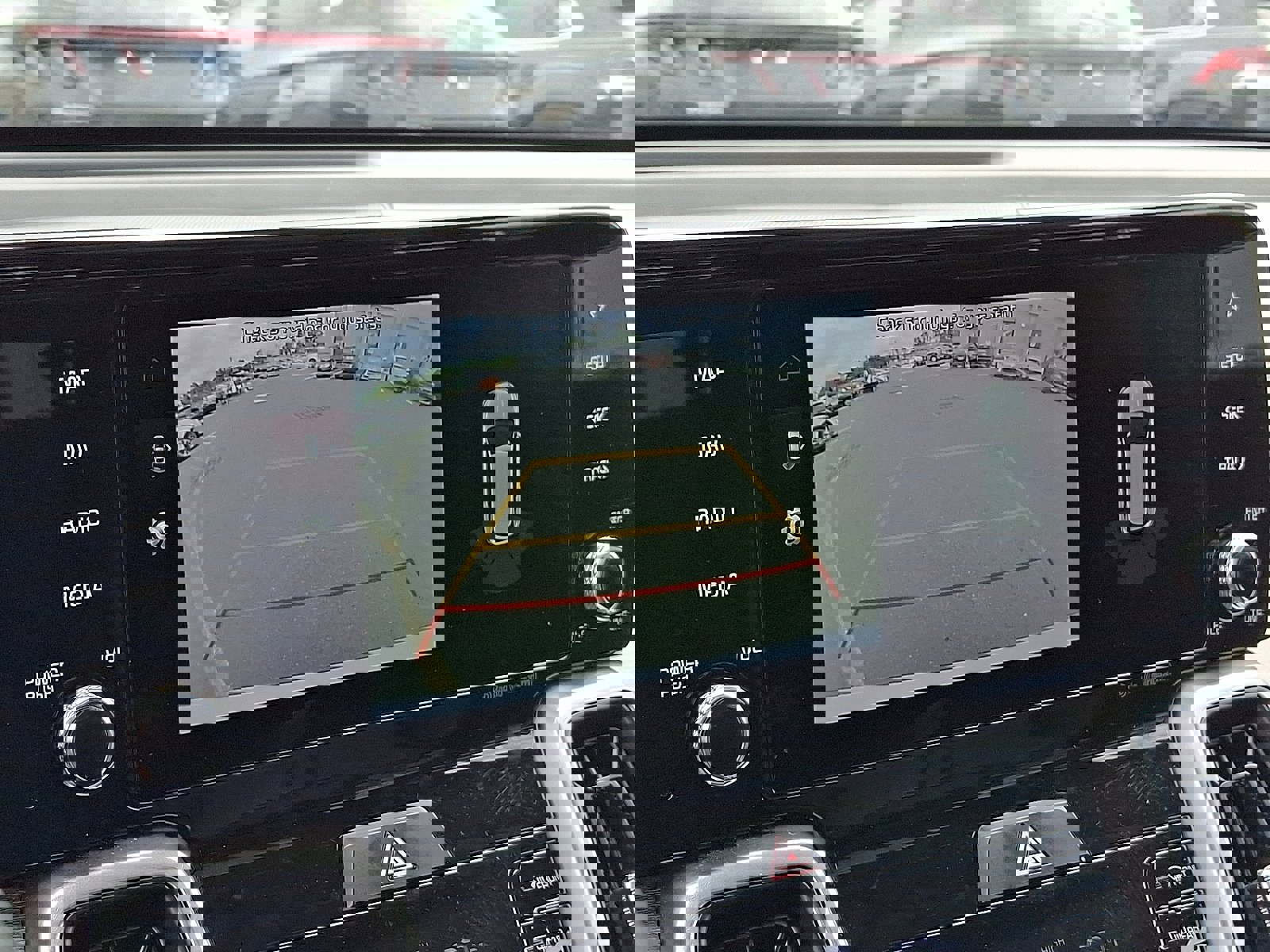 Used 2022 Kia Sorento EX w/ Panoramic Sunroof Package image 20