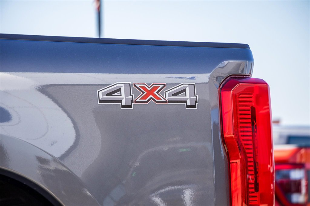 New 2026 Ford F250 XLT image 5