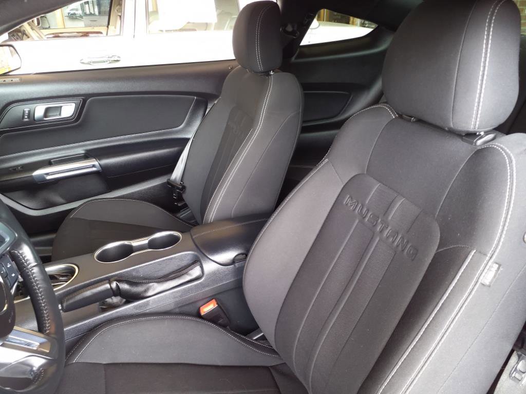 Used 2021 Ford Mustang GT image 5