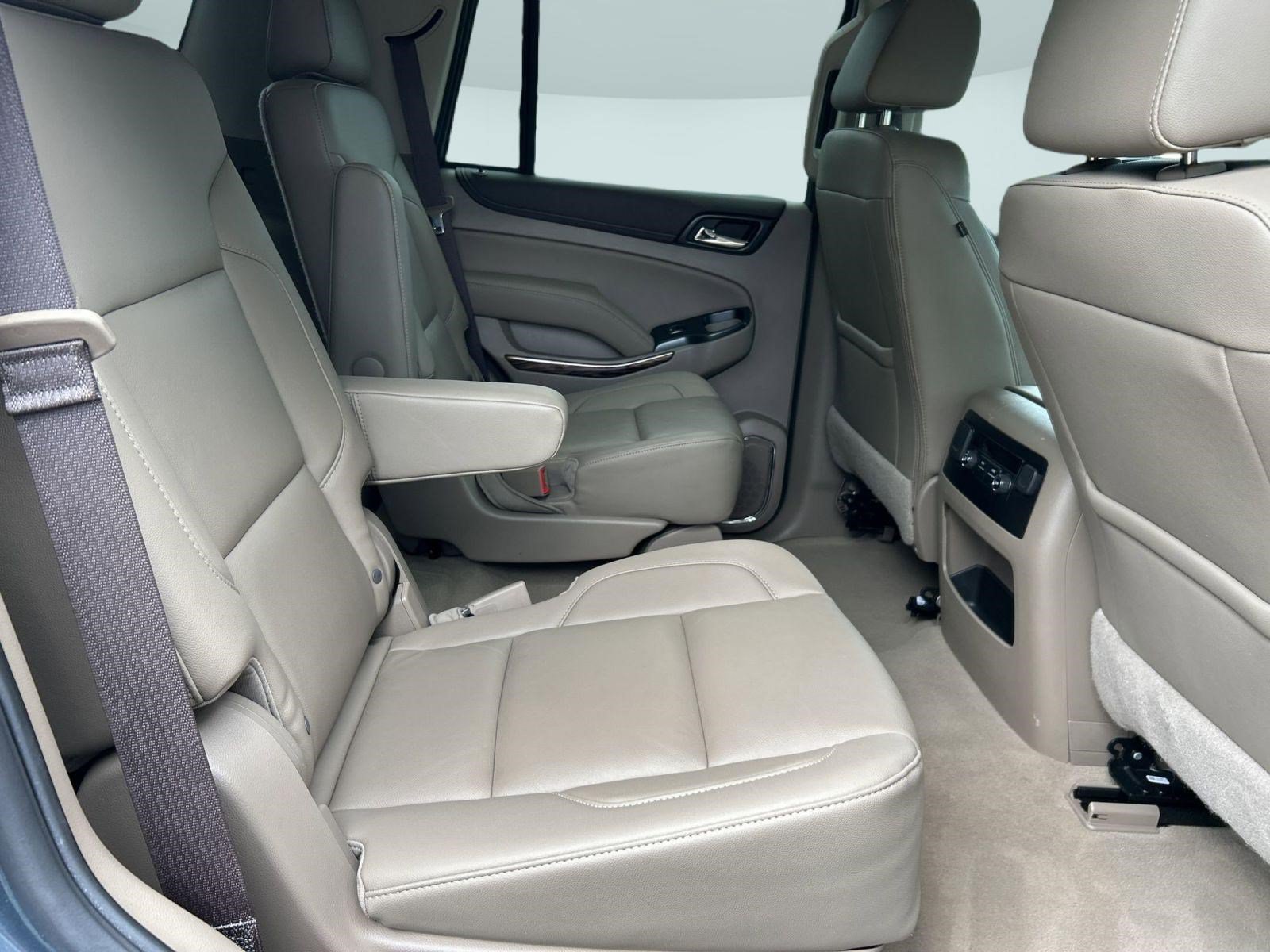 Used 2019 GMC Yukon SLT AWD/4WD image 29