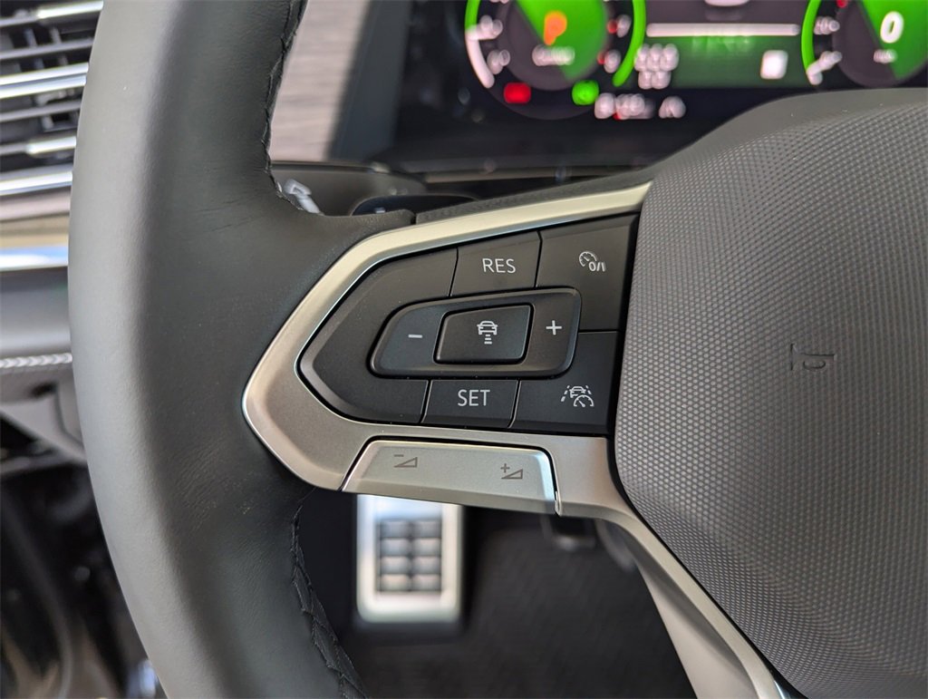 New 2025 Volkswagen Atlas SEL Premium R-Line image 21