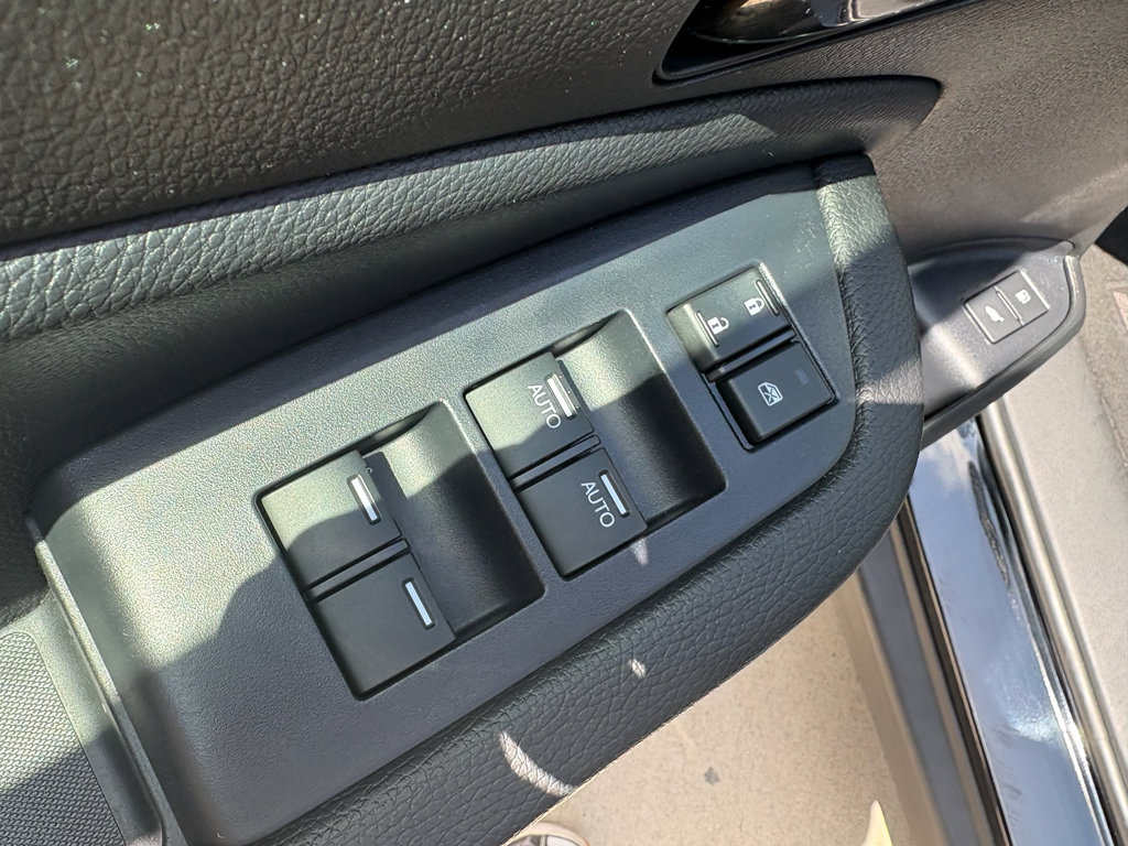 Certified 2024 Honda Passport Black Edition image 12