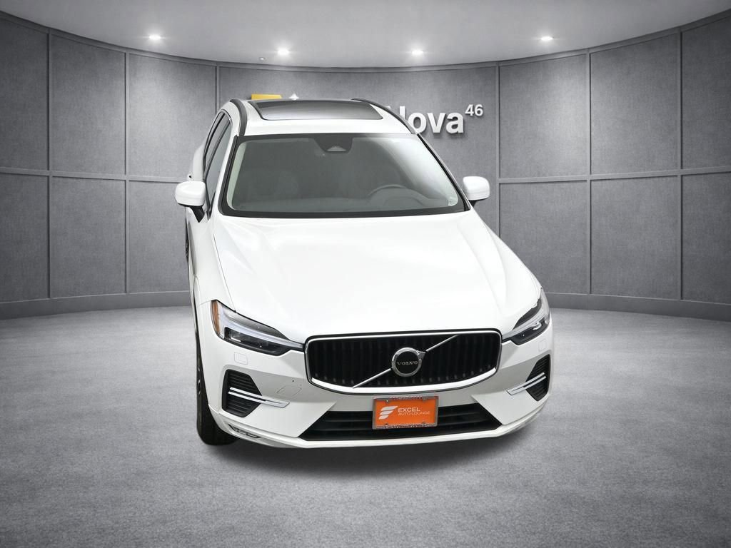 Used 2023 Volvo XC60 B5 Core image 43