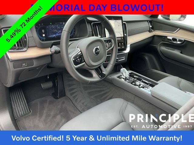 Certified 2025 Volvo XC90 B5 Plus AWD/4WD image 30