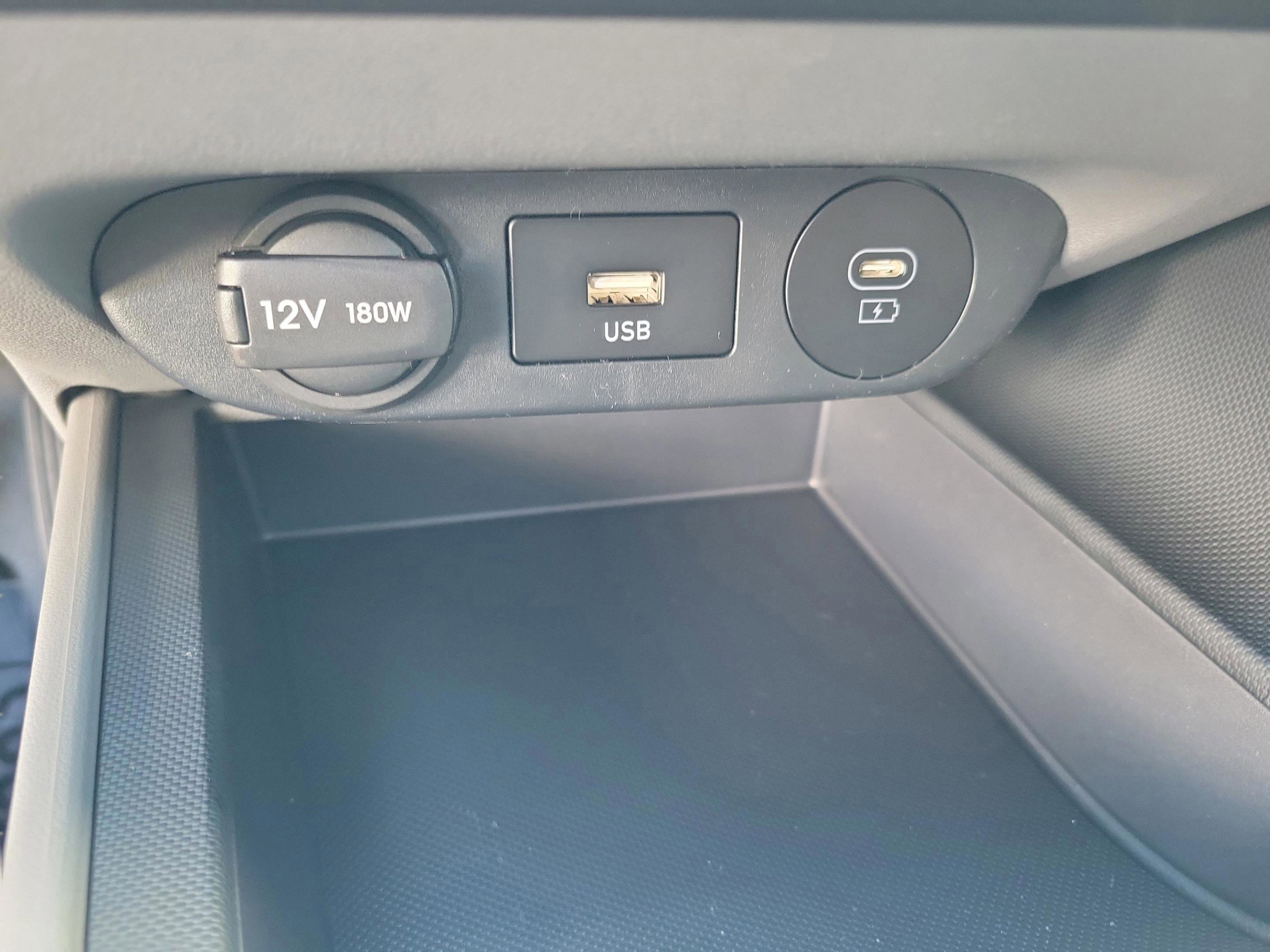 New 2026 Hyundai Elantra SE image 29