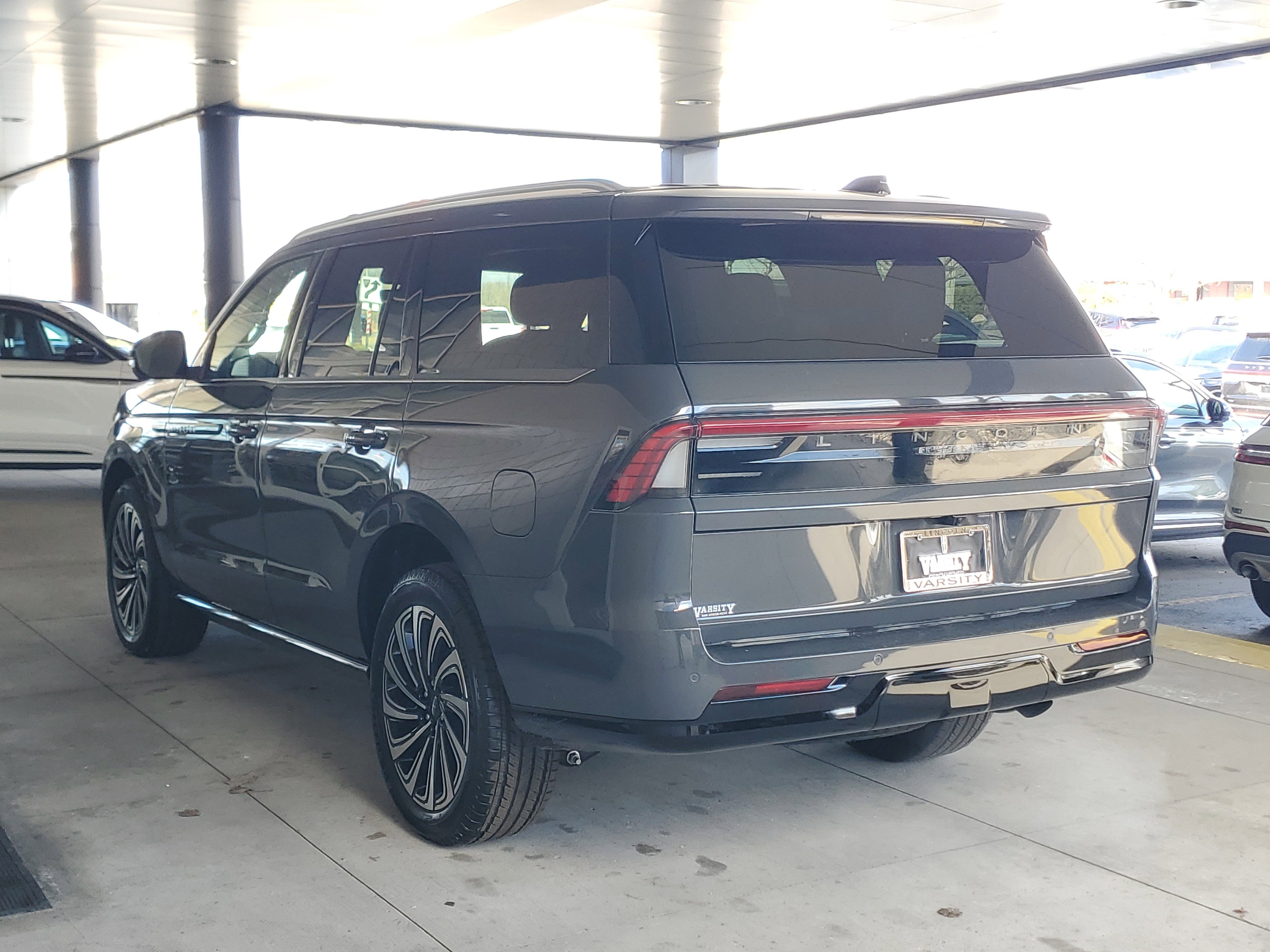 New 2026 Lincoln Navigator Black Label image 3