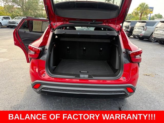 Certified 2026 Chevrolet Trax RS w/ Driver Confidence Package FWD image 16