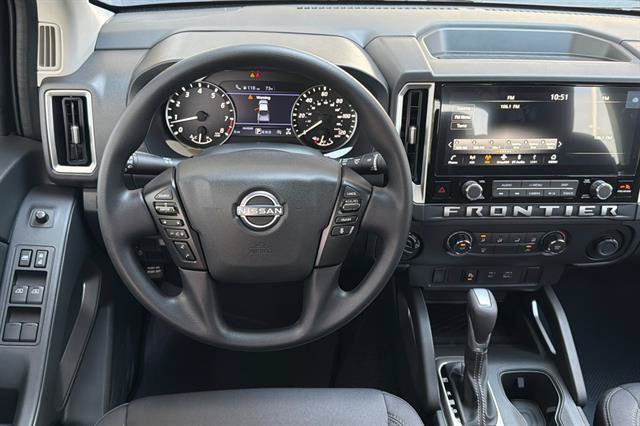 New 2026 Nissan Frontier SV w/ Tow Package AWD/4WD image 15