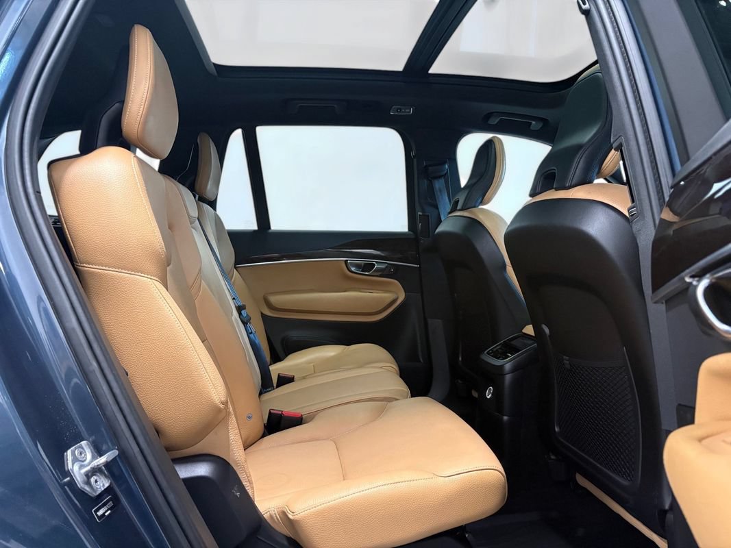Used 2019 Volvo XC90 T8 Momentum w/ Protection Package AWD/4WD image 13