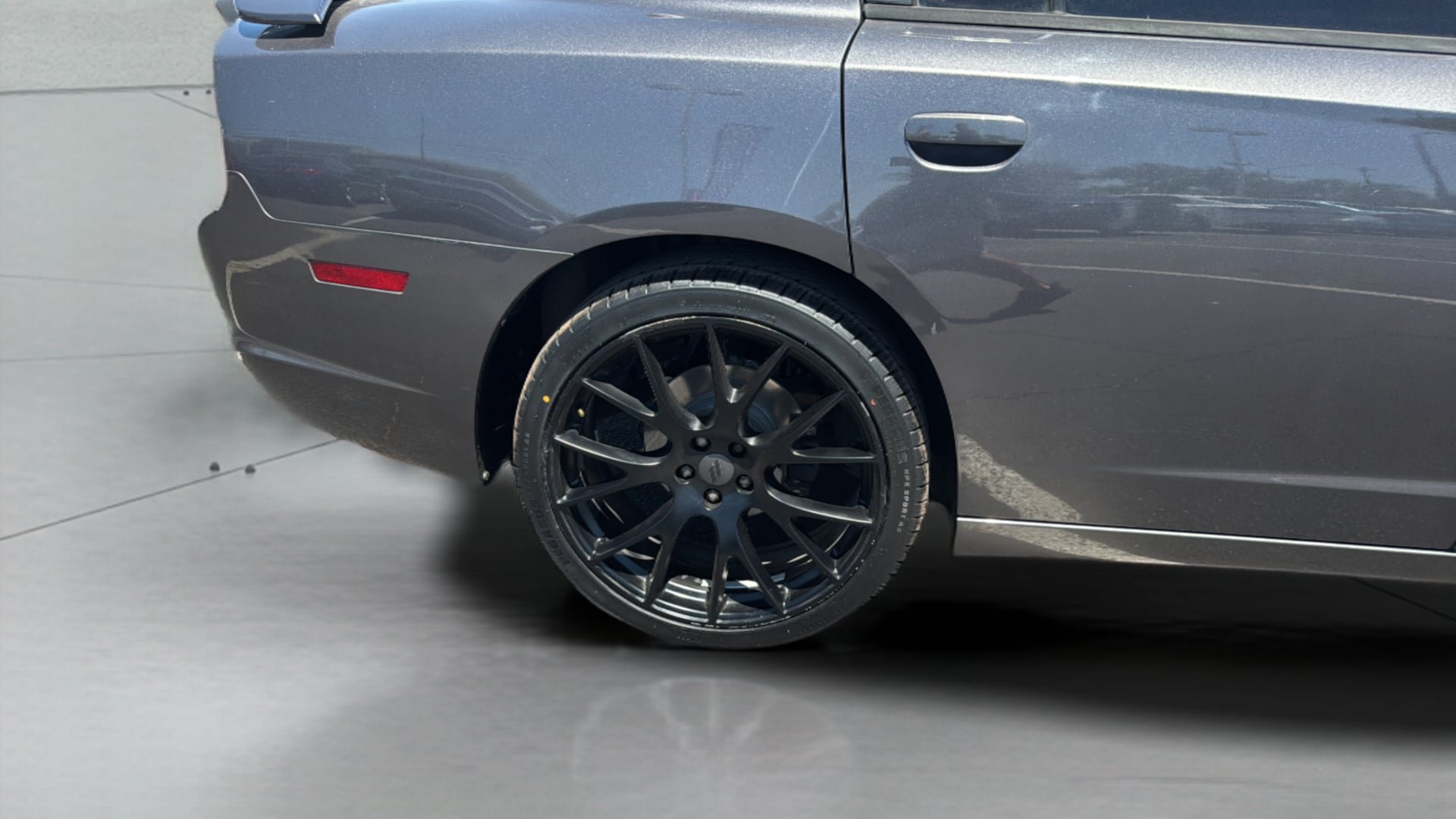 Used 2014 Dodge Charger SE RWD image 35