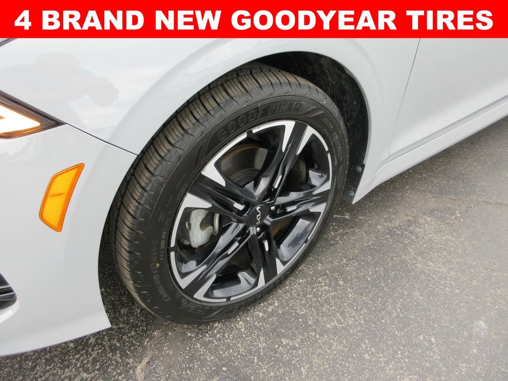 Used 2024 Kia K5 GT-Line FWD image 3