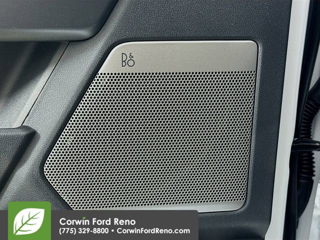 New 2026 Ford F250 Lariat w/ Black Appearance Package image 21