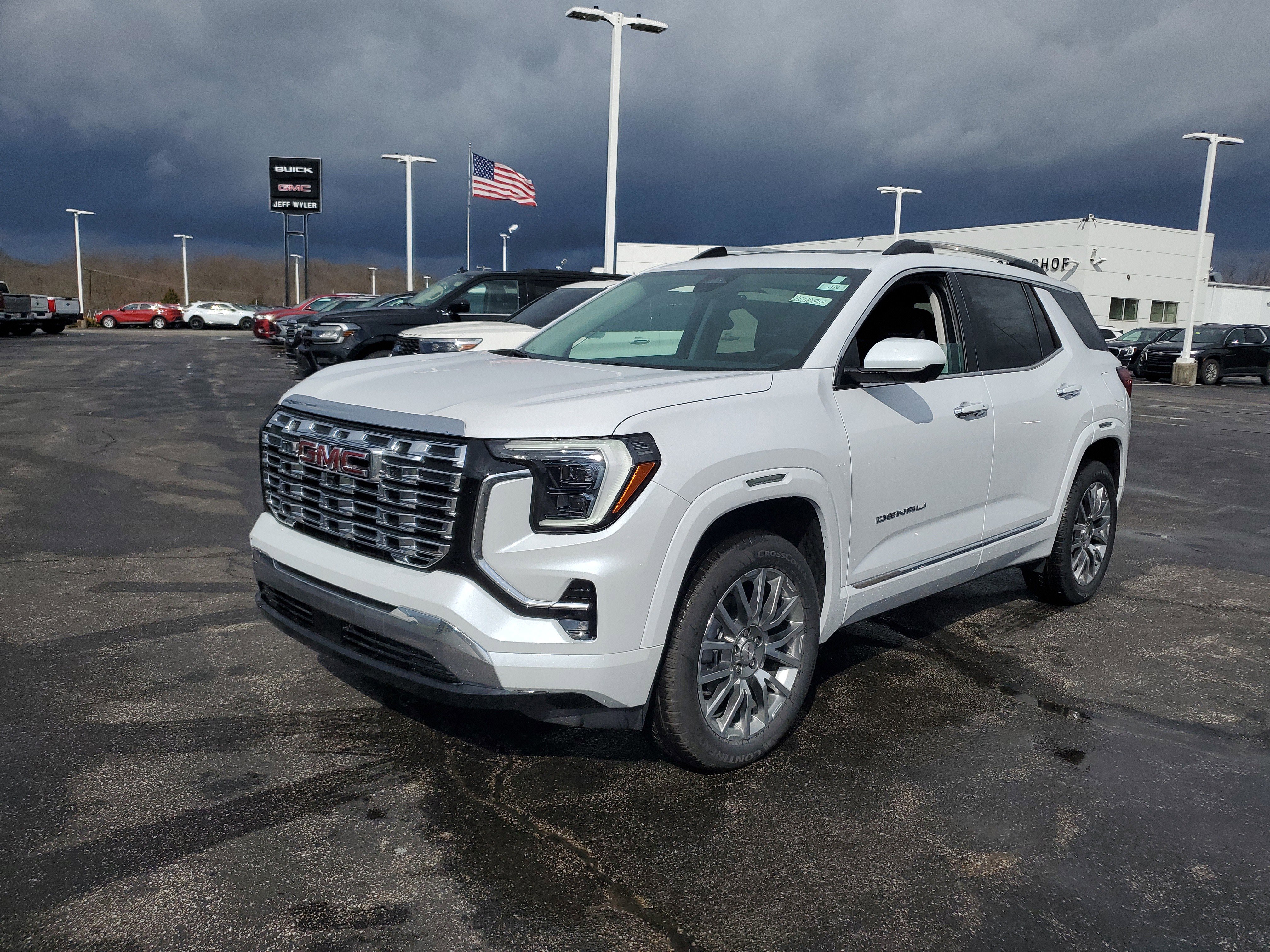 New 2026 GMC Terrain Denali image 9