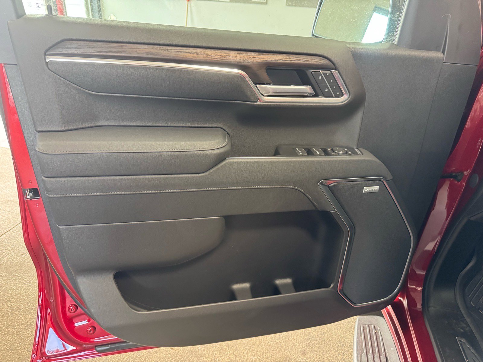 New 2026 GMC Sierra 1500 SLT w/ SLT Premium Plus Package image 15