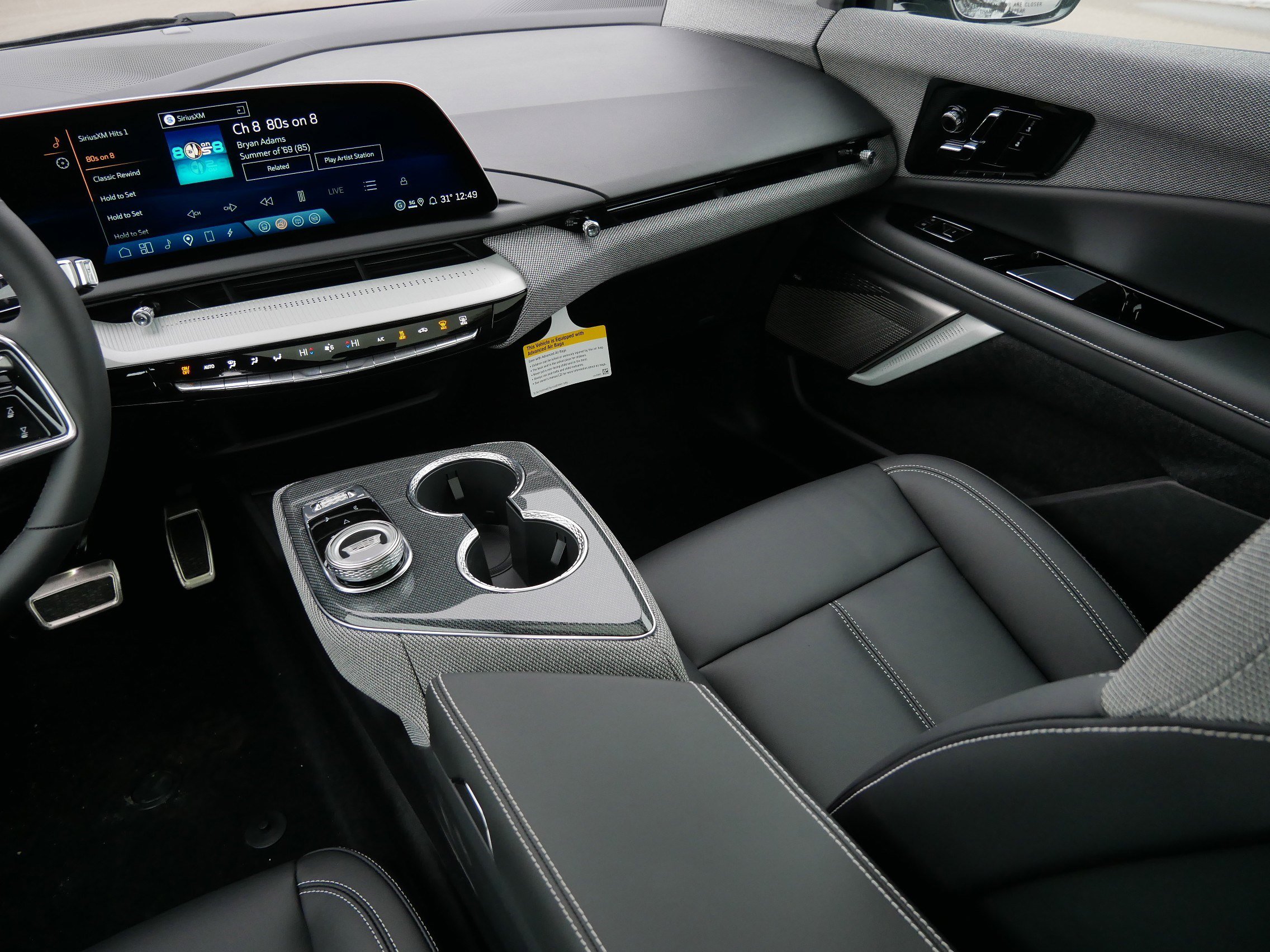 New 2026 Cadillac Optiq Sport 1 image 9