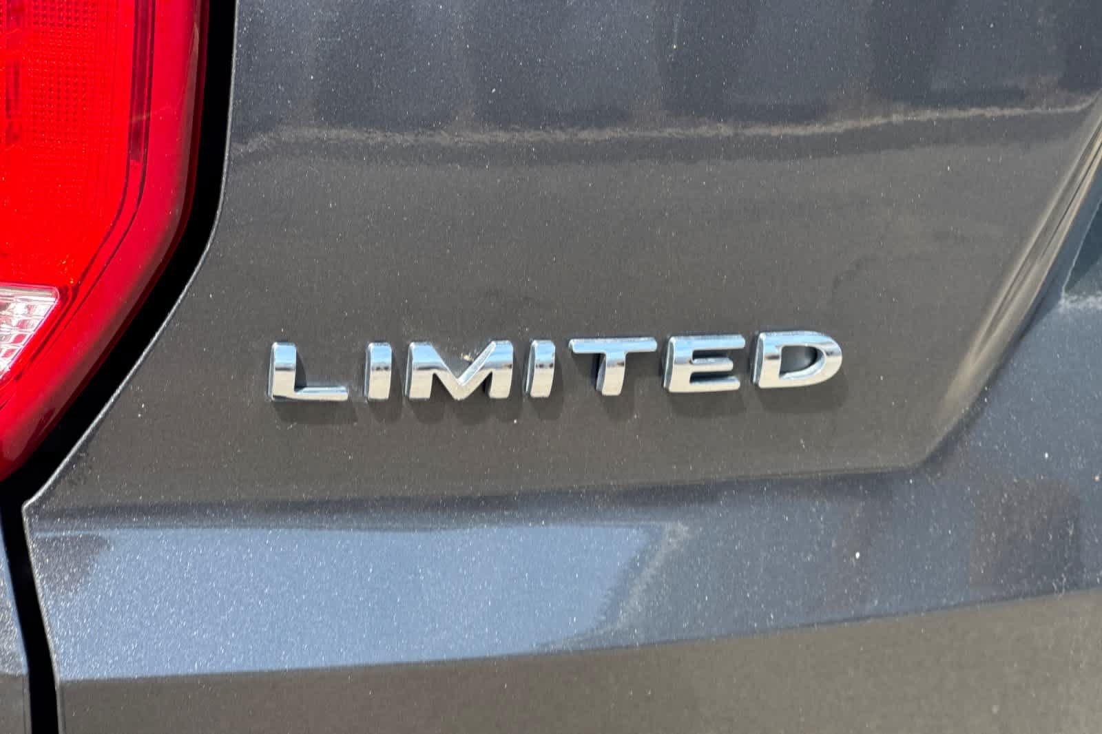 Used 2019 Ford Explorer Limited FWD image 32